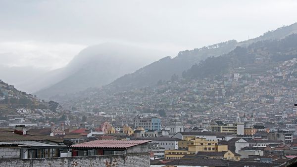 Planning the Perfect Trip to Quito: Altitude, Old Town, and the Equator